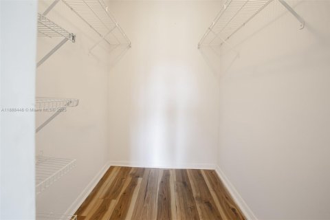 Condo in Boca Raton, Florida, 2 bedrooms  № 1943674 - photo 18