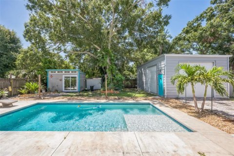 House in Tampa, Florida 3 bedrooms, 165.83 sq.m. № 1851171 - photo 30