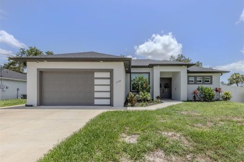 House in North Port, Florida 3 bedrooms, 169.64 sq.m. № 1784503 - photo 2