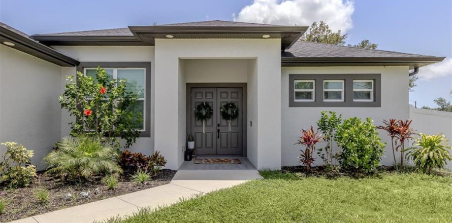 House in North Port, Florida 3 bedrooms, 169.64 sq.m. № 1784503