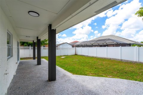 Villa ou maison à vendre à Lauderhill, Floride: 3 chambres, 165.92 m2 № 1790535 - photo 28
