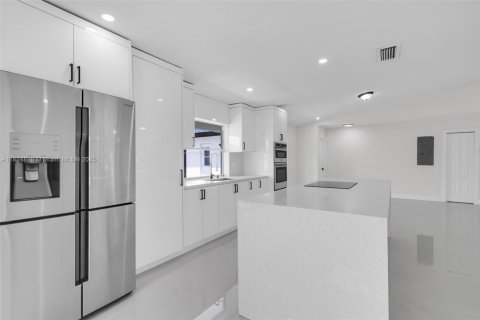 Villa ou maison à vendre à Lauderhill, Floride: 3 chambres, 165.92 m2 № 1790535 - photo 12