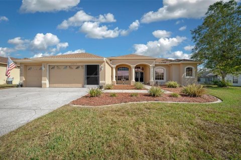 House in Spring Hill, Florida 3 bedrooms, 194.17 sq.m. № 1513009 - photo 3