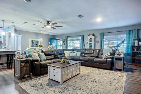 House in Riverview, Florida 3 bedrooms, 123.1 sq.m. № 1608111 - photo 15