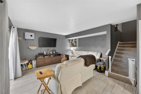 Condo in Tampa, Florida, 2 bedrooms  № 2370816 - photo 12