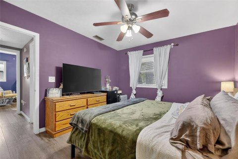 Condo in Tampa, Florida, 2 bedrooms  № 2370816 - photo 18