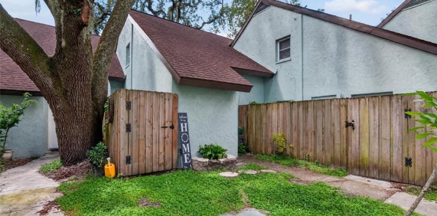 Condo in Tampa, Florida, 2 bedrooms  № 2370816
