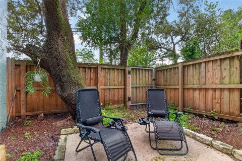 Condo in Tampa, Florida, 2 bedrooms  № 2370816 - photo 27