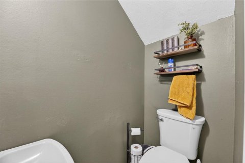 Condo in Tampa, Florida, 2 bedrooms  № 2370816 - photo 24