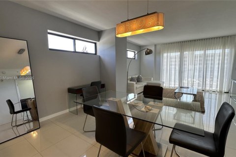 Condominio en venta en Bay Harbor Islands, Florida, 2 dormitorios, 114.83 m2 № 1954367 - foto 7