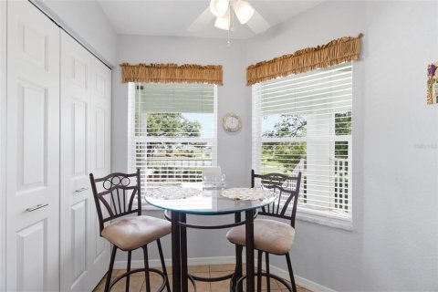 Copropriété à vendre à North Port, Floride: 2 chambres, 107.12 m2 № 2215771 - photo 12