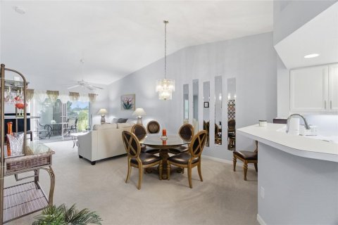 Copropriété à vendre à North Port, Floride: 2 chambres, 107.12 m2 № 2215771 - photo 21