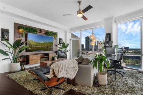Condo in Orlando, Florida, 2 bedrooms  № 1845253 - photo 17