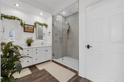 Condo in Orlando, Florida, 2 bedrooms  № 1845253 - photo 12