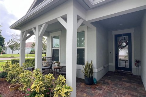 House in Port St. Lucie, Florida 3 bedrooms, 202.9 sq.m. № 2086404 - photo 4