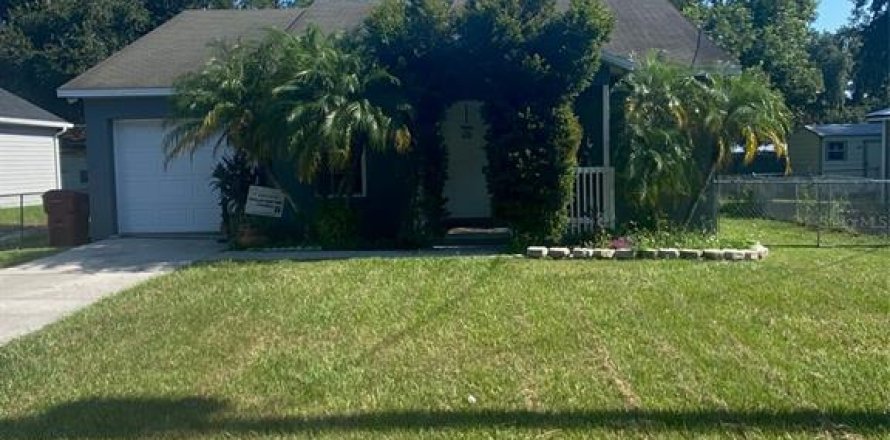 House in Plant City, Florida 3 bedrooms, 112.6 sq.m. № 1852944