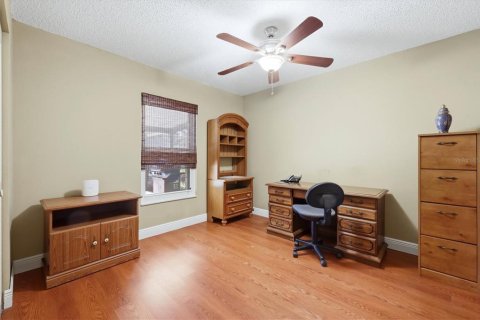 Villa ou maison à vendre à Sarasota, Floride: 3 chambres, 115.48 m2 № 2415441 - photo 25