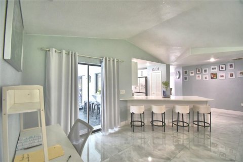 Villa ou maison à vendre à Lakeland, Floride: 4 chambres, 206.06 m2 № 2216704 - photo 24