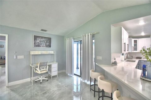 Villa ou maison à vendre à Lakeland, Floride: 4 chambres, 206.06 m2 № 2216704 - photo 23