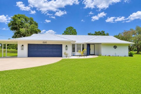 House in Lakeland, Florida 4 bedrooms, 206.06 sq.m. № 2216704