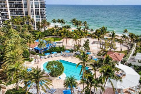Condo in Fort Lauderdale, Florida, 2 bedrooms  № 2251314 - photo 6