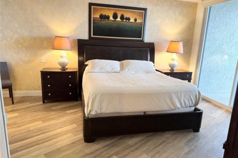 Condo in Fort Lauderdale, Florida, 2 bedrooms  № 2251314 - photo 10