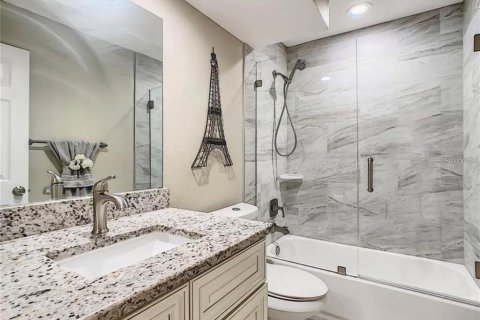 Condominio en alquiler en Sarasota, Florida, 3 dormitorios, 130.81 m2 № 1825262 - foto 12