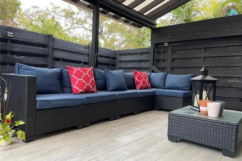 Condominio en alquiler en Sarasota, Florida, 3 dormitorios, 130.81 m2 № 1825262 - foto 18