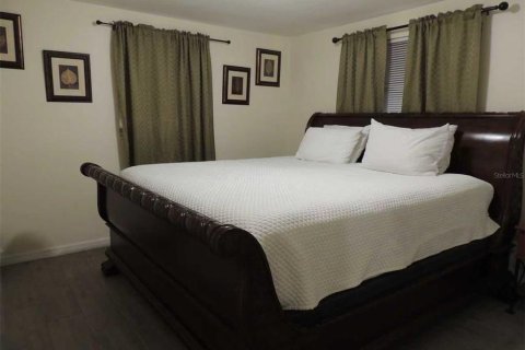 Villa ou maison à vendre à Holiday, Floride: 2 chambres, 88.81 m2 № 2233632 - photo 10