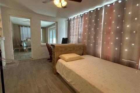 Villa ou maison à vendre à Holiday, Floride: 2 chambres, 88.81 m2 № 2233632 - photo 11