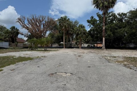 Terreno en venta en Tampa, Florida № 1558850 - foto 8