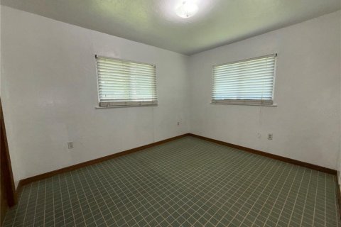 House in Sarasota, Florida 4 bedrooms, 147.9 sq.m. № 1908376 - photo 10