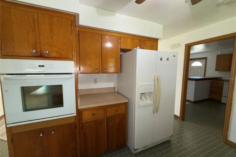 House in Sarasota, Florida 4 bedrooms, 147.9 sq.m. № 1908376 - photo 4