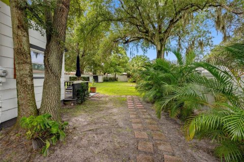 Villa ou maison à vendre à Tampa, Floride: 2 chambres, 76.37 m2 № 2322709 - photo 20