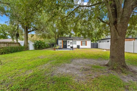 Villa ou maison à vendre à Tampa, Floride: 2 chambres, 76.37 m2 № 2322709 - photo 25