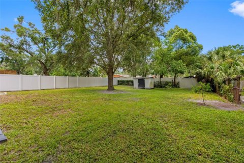 Villa ou maison à vendre à Tampa, Floride: 2 chambres, 76.37 m2 № 2322709 - photo 24