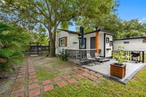 Villa ou maison à vendre à Tampa, Floride: 2 chambres, 76.37 m2 № 2322709 - photo 21