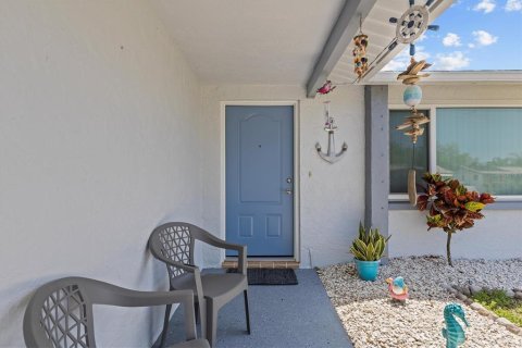 Casa en venta en Hudson, Florida, 2 dormitorios, 112.23 m2 № 1670660 - foto 9