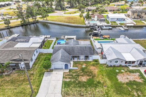 Casa en venta en Hudson, Florida, 2 dormitorios, 112.23 m2 № 1670660 - foto 7