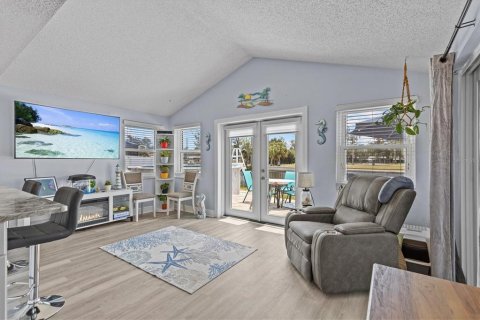 Casa en venta en Hudson, Florida, 2 dormitorios, 112.23 m2 № 1670660 - foto 17