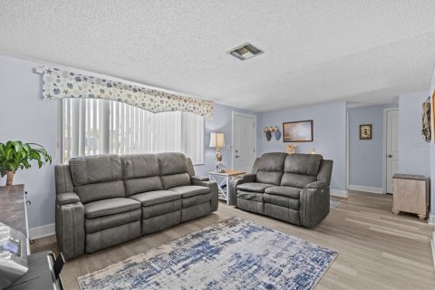 Casa en venta en Hudson, Florida, 2 dormitorios, 112.23 m2 № 1670660 - foto 12