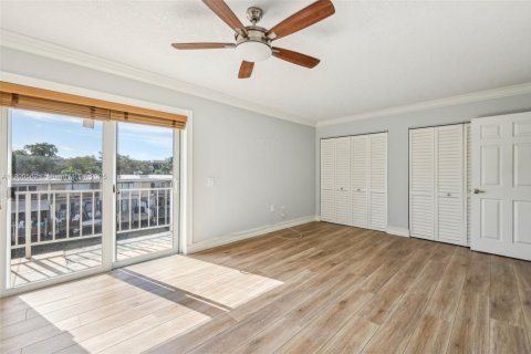 Copropriété à vendre à North Miami Beach, Floride: 2 chambres, 111.48 m2 № 1952897 - photo 29