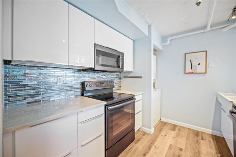 Condominio en venta en North Bay Village, Florida, 2 dormitorios, 95.69 m2 № 2158064 - foto 21