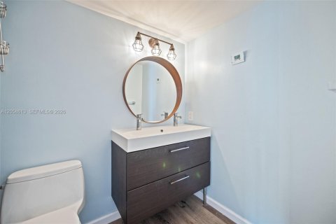 Condominio en venta en North Bay Village, Florida, 2 dormitorios, 95.69 m2 № 2158064 - foto 26