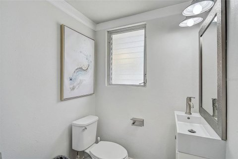 Купить виллу или дом в Нокомис, Флорида 8 комнат, 104.14м2, № 1791989 - фото 16