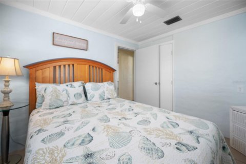 House in Englewood, Florida 3 bedrooms, 118.54 sq.m. № 1734736 - photo 16
