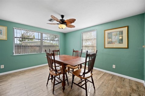 House in Englewood, Florida 3 bedrooms, 118.54 sq.m. № 1734736 - photo 20