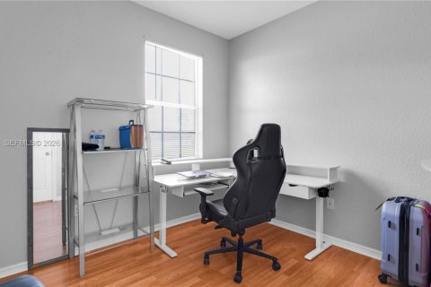 Townhouse in Miramar, Florida 3 bedrooms, 112.41 sq.m. № 1995076 - photo 19