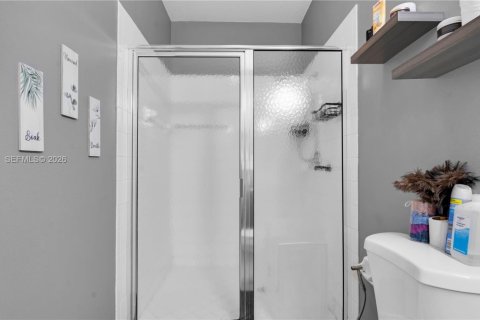 Townhouse in Miramar, Florida 3 bedrooms, 112.41 sq.m. № 1995076 - photo 28