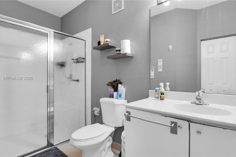 Townhouse in Miramar, Florida 3 bedrooms, 112.41 sq.m. № 1995076 - photo 27